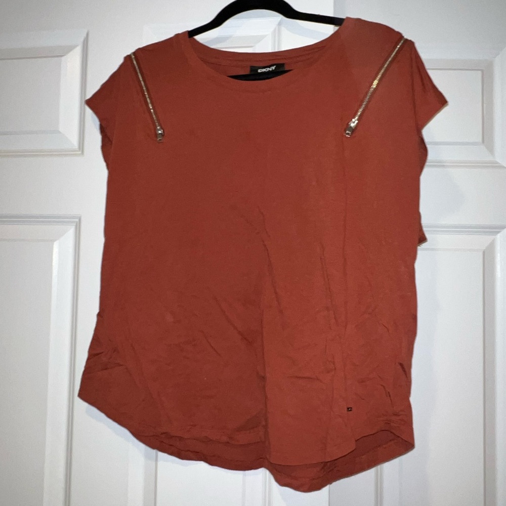 DKNY shirt
